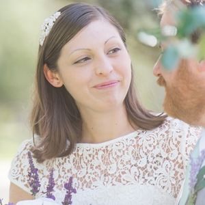 Meet your Posher, Caitlin